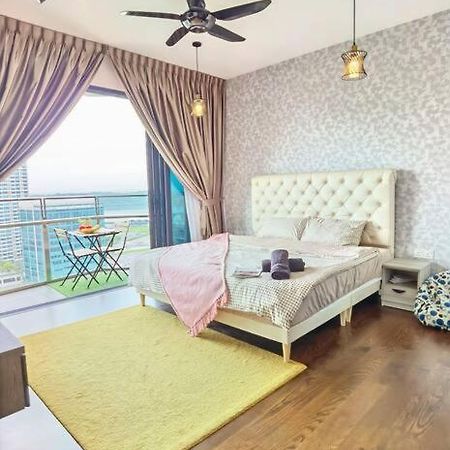 1519 Almas Suites Seaview Sunrise Netflix By Stay Nusajaya  Esterno foto