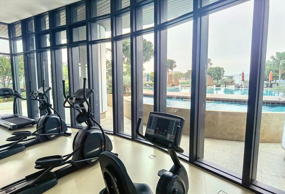 1519 Almas Suites Seaview Sunrise Netflix By Stay Nusajaya  Esterno foto