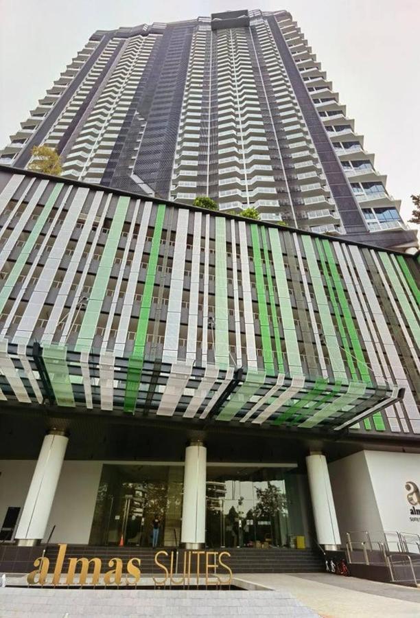 1519 Almas Suites Seaview Sunrise Netflix By Stay Nusajaya  Esterno foto