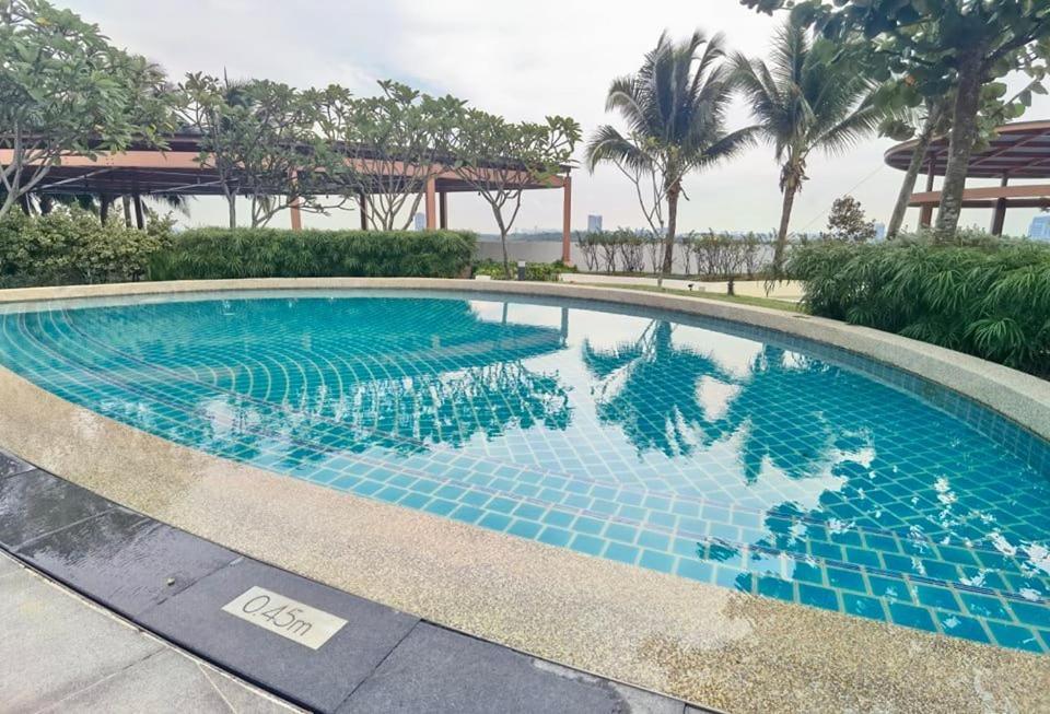 1519 Almas Suites Seaview Sunrise Netflix By Stay Nusajaya  Esterno foto